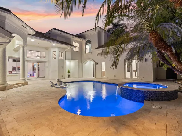 127 Swan Avenue, Plantation, FL 33324