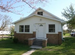 112 Petersburg Rd, Petersburg, MI 49270