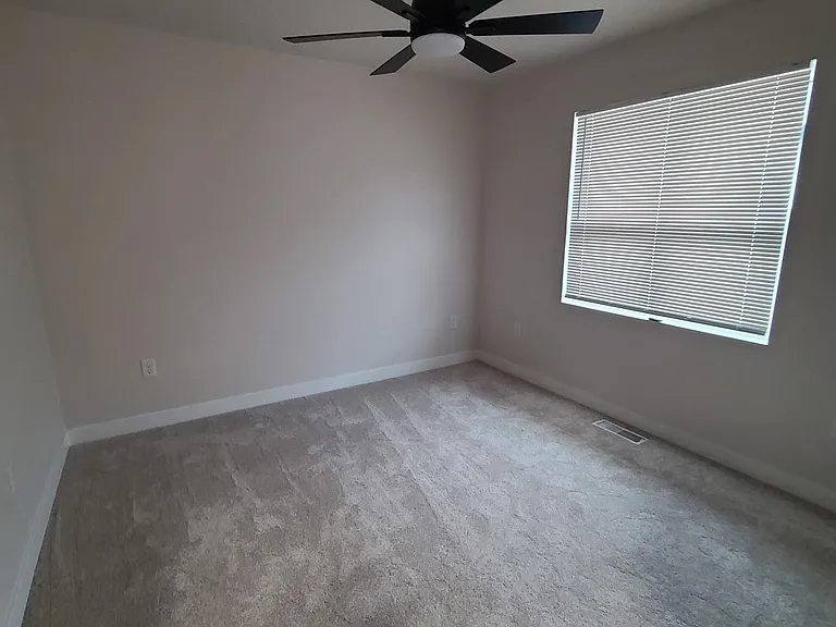 421 Founders Way — Photo 15