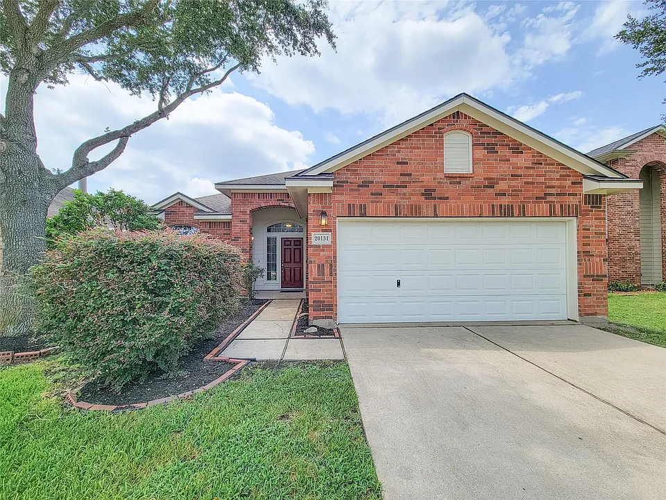 20131 Enchanted Rose Ln