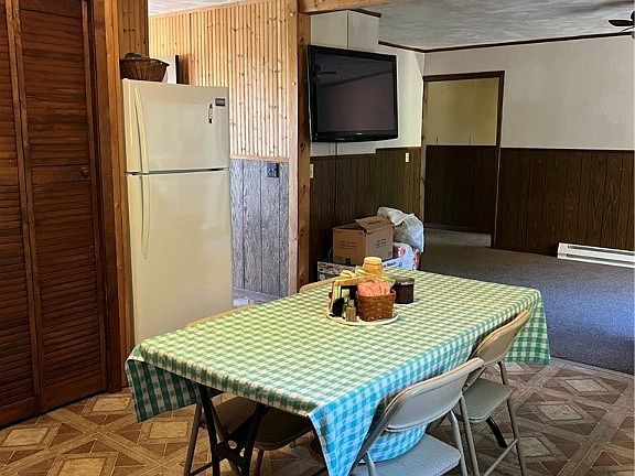 4th image of 6965 N Main St #193