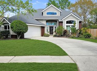 9214 Dayflower Dr, Tampa, FL 33647
