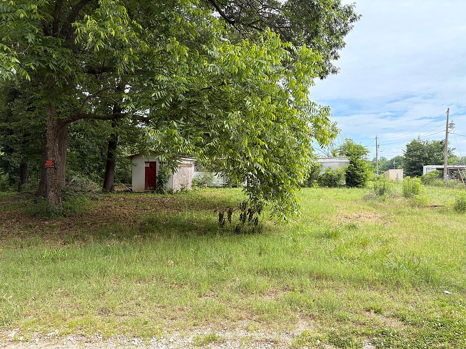 2nd image of 59630 E 251st Rd