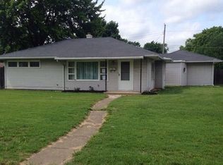 1924 Poplar St, Terre Haute, IN 47803