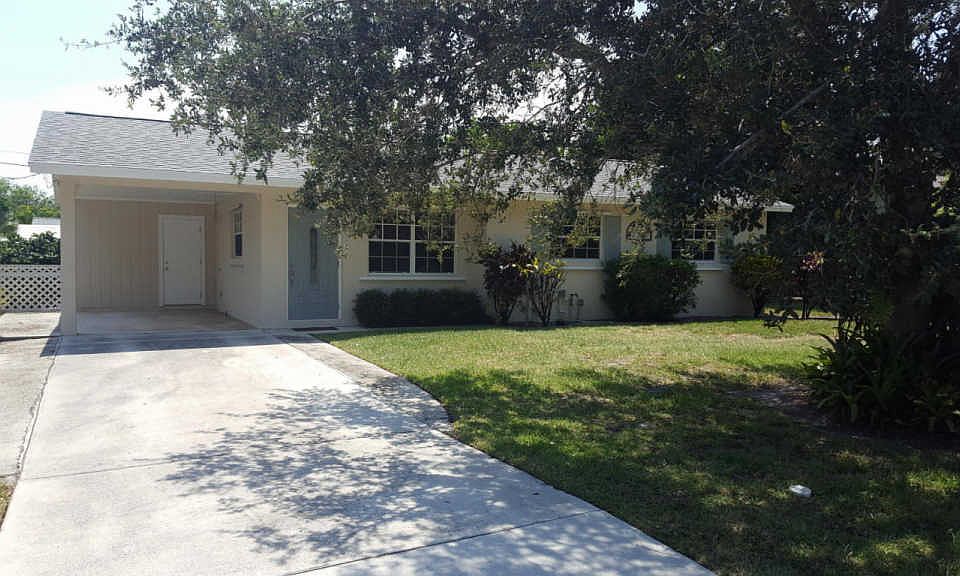 1st image of 19106 SE Mayo Dr
