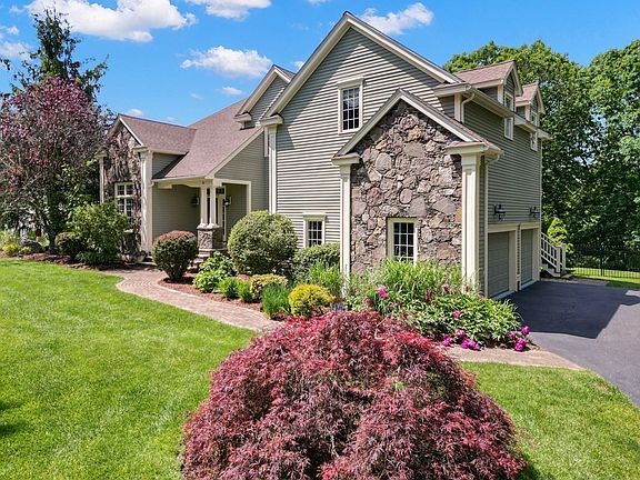 2nd image of 41 Sherwood Dr