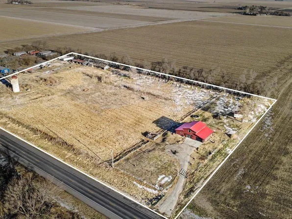 1124 Platte River Rd, North Bend, NE 68649