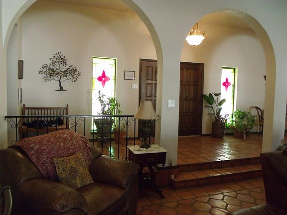 3rd image of 6738 Westwind Dr