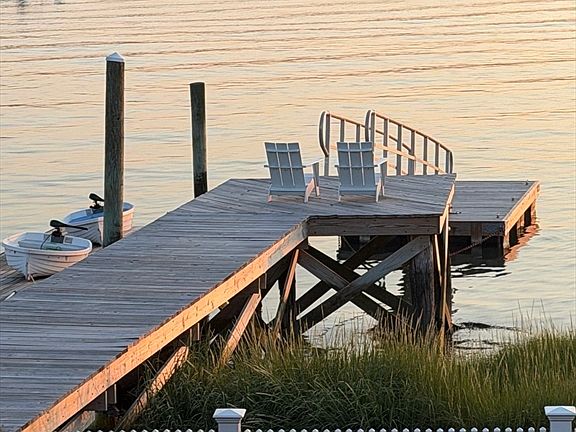 3rd image of 9 Beach Rd