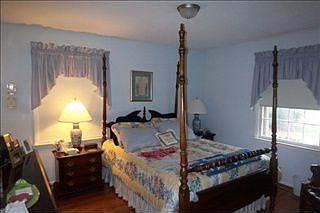 5th image of 312 Pineland Dr