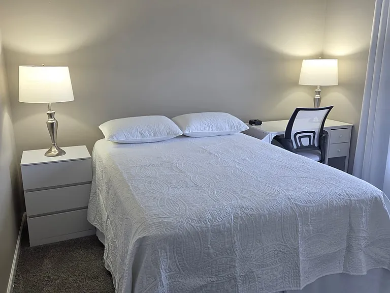 3477 S Oaklawn Cir — Photo 2