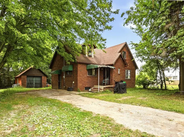 3734 Sheridan Rd, Saginaw, MI 48601