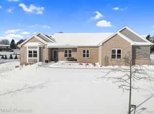 10029 Quarry Ridge Rd, Clarkston, MI 48346