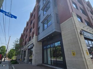 60 Springhurst Ave #313, Ottawa, ON K1S 5V7