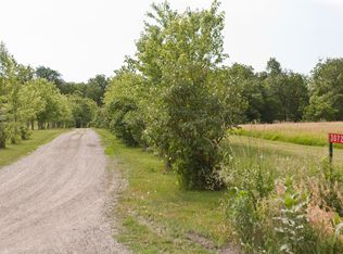 3072 59th Street Trl, Vinton, IA 52349