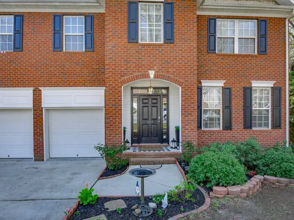 105 Alcott Ct, Lexington, SC 29072