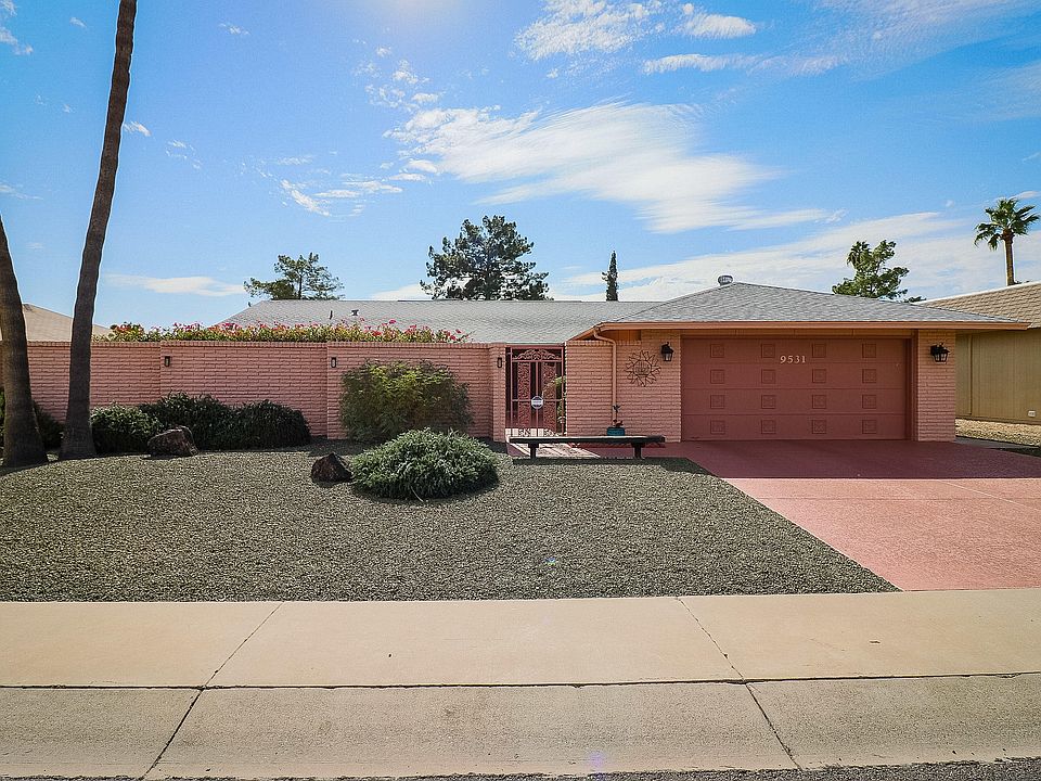 1st image of 9531 W Country Club Dr
