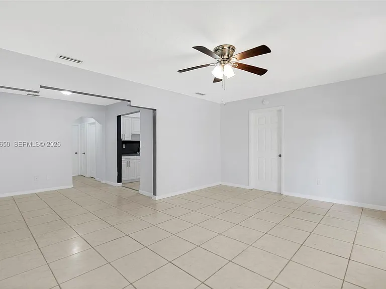 670 NE 130th St #670 — Photo 14