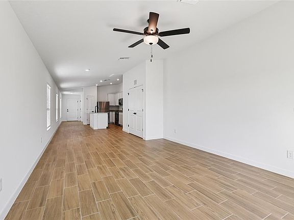 3rd image of 5263 Cap Rd