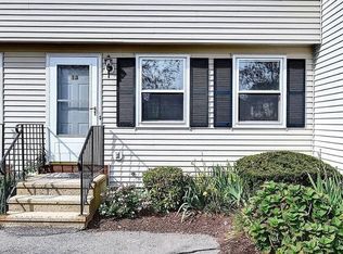 13 Allspice Ln #10B, Glastonbury, CT 06033