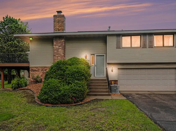 4159 Sylvia Ct, Shoreview, MN 55126