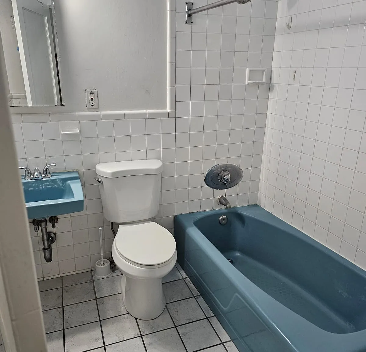2 bed, 800 sqft, $2,600 — Photo 4