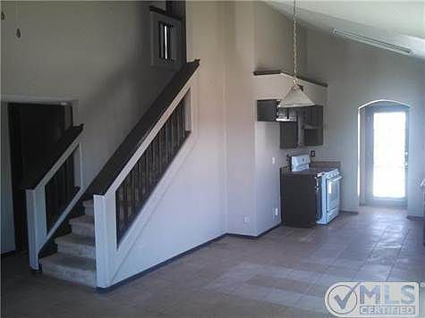 3rd image of 10393 Valle Suave Dr