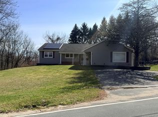 77 Upper rd Road, Middletown, NY 10940
