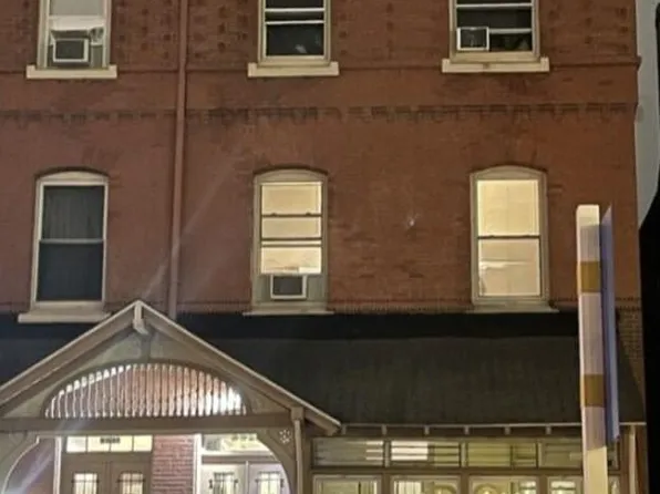 3210 Baring St #B, Philadelphia, PA 19104