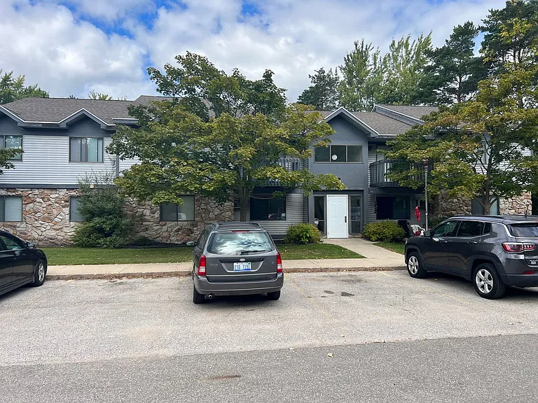 410 Thornwild Dr — Photo 23