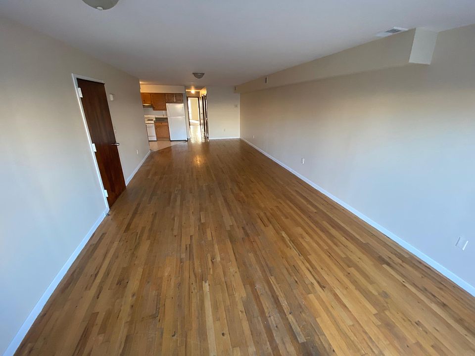 1st image of 107 Jabez St #1