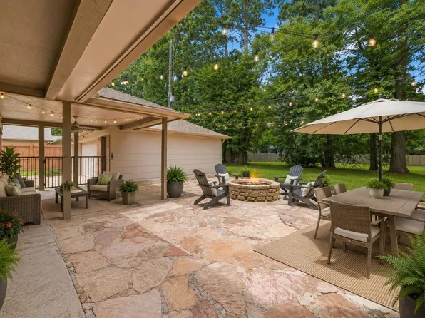 12806 Highland Hills Dr, Cypress, TX 77429