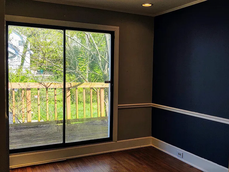 3542 Linwood Ave — Photo 12