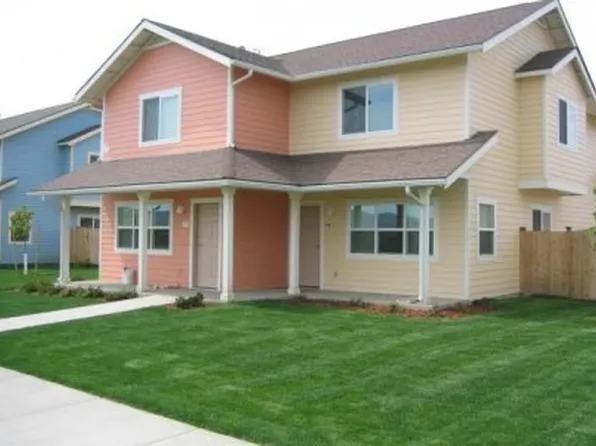 708 Washington St #708, Mabton, WA 98935