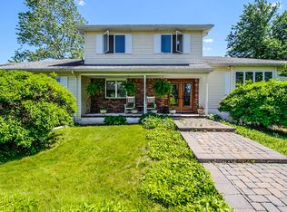 64 Lazy Brook Rd, Flemington, NJ 08822