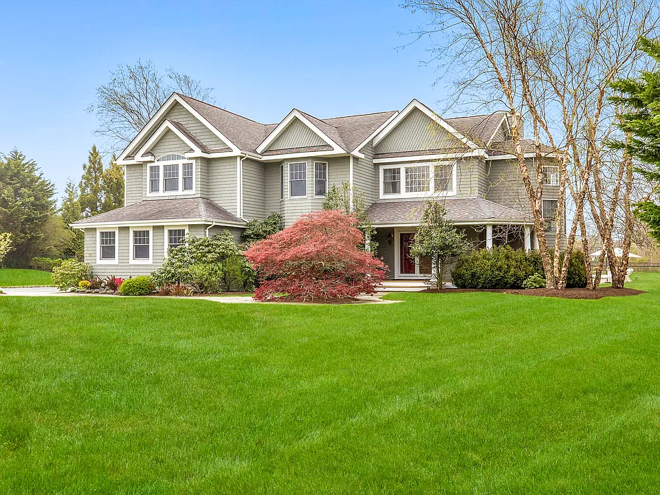 22 Parrish Pond Ln