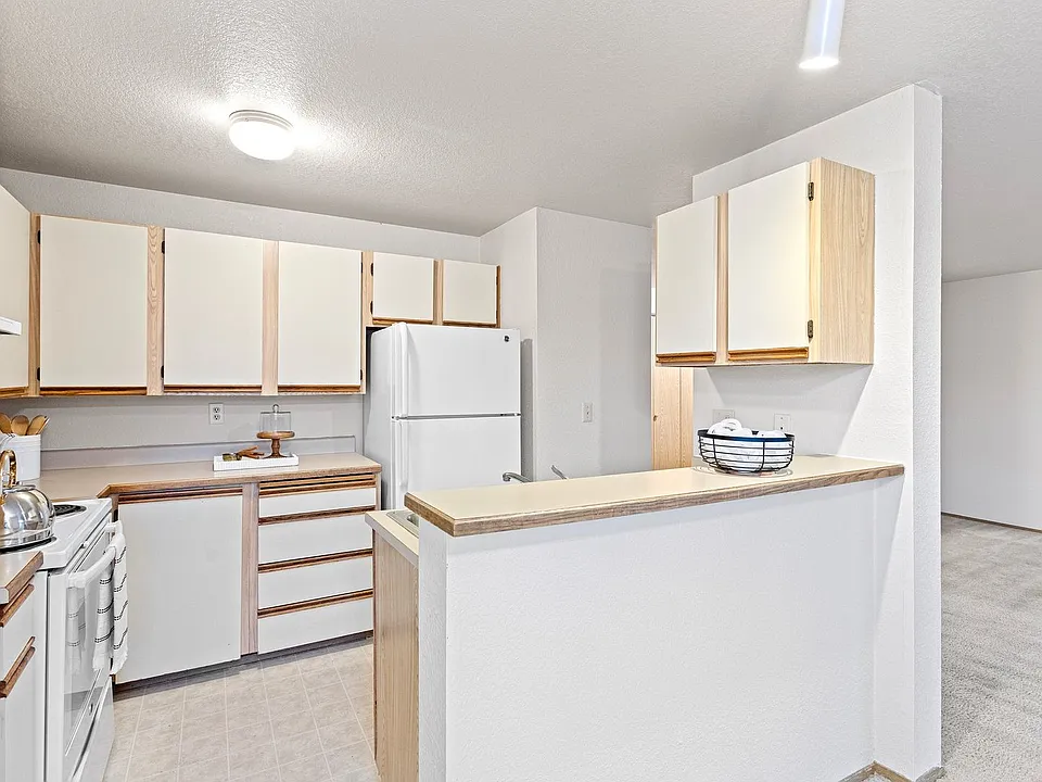 Heron View Apartment Homes