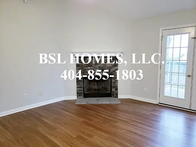 302 Hillcrest Ln — Photo 13