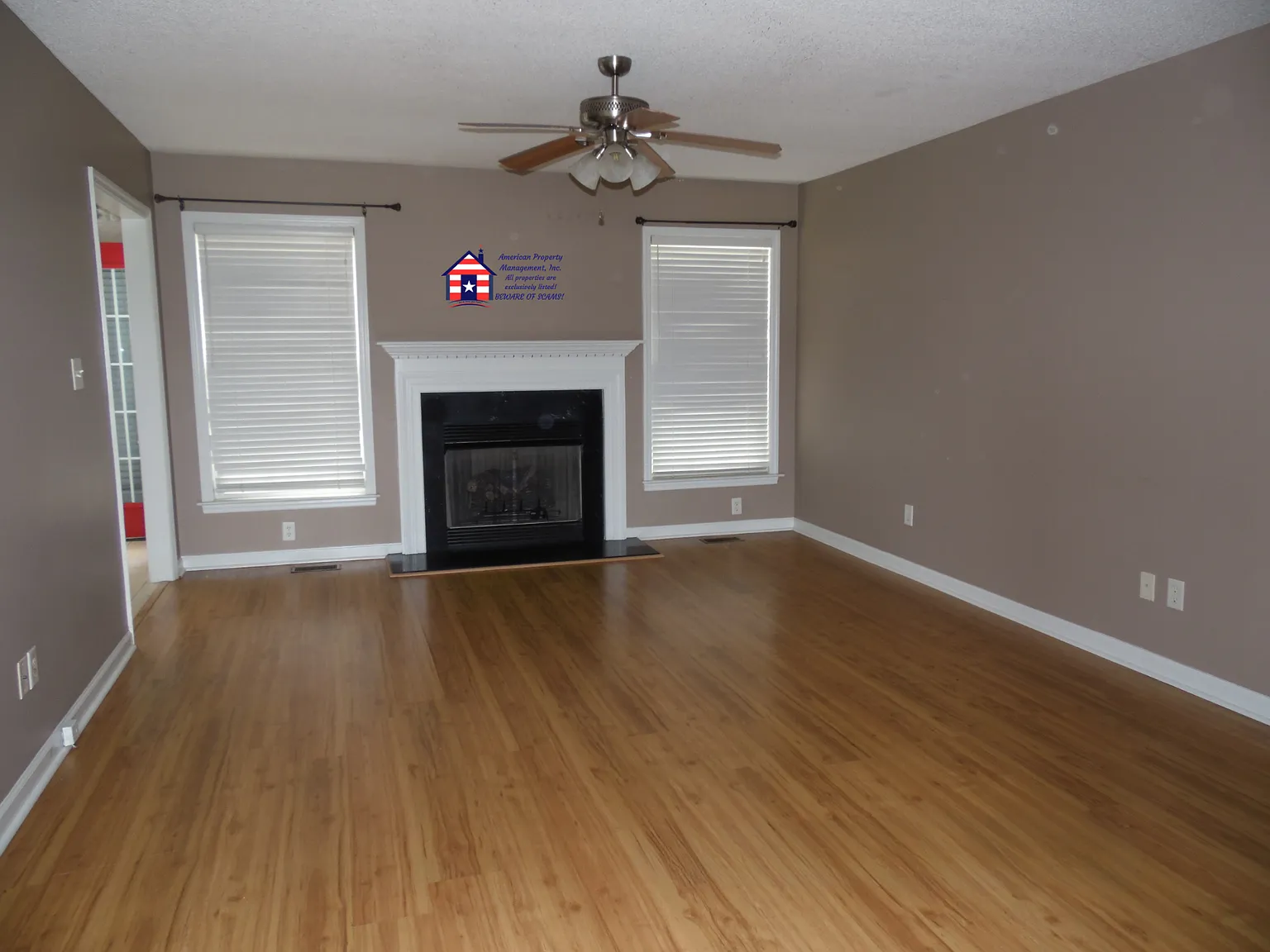 3 bed, 1273 sqft, $1,600 — Photo 2