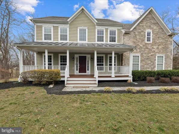 6849 Martinsburg Pike, Shepherdstown, WV 25443