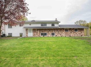 415 N Downey St, Walcott, IA 52773