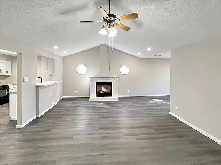15018 Cypress Green Dr — Photo 4