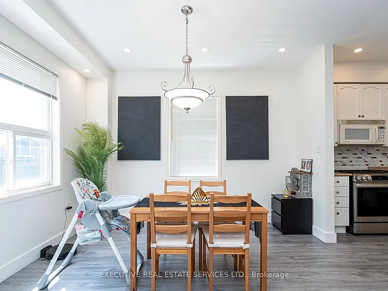 25 Dreamcrest Ct — Photo 15