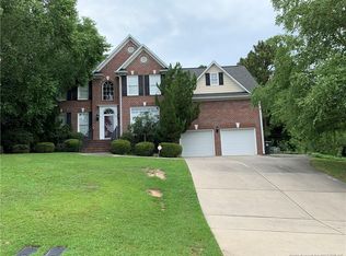 460 Shawcroft Rd, Fayetteville, NC 28311