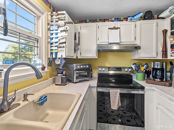 5th image of 80 Wellswood Road #26