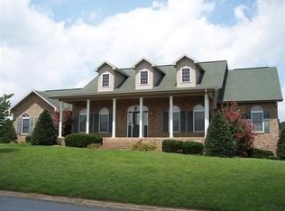24 W Dale Ct, Greeneville, TN 37745
