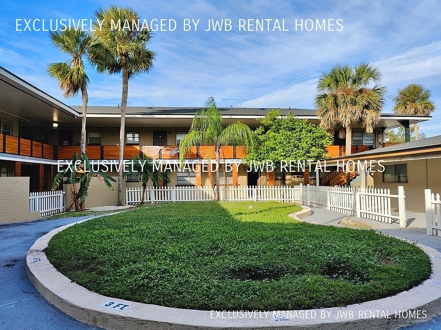 1st image of 5548 Playa Way APT 1