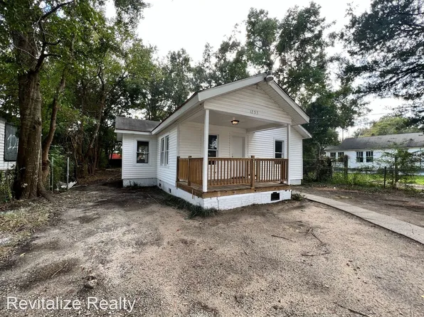 1253 Cottrell St, Mobile, AL 36605