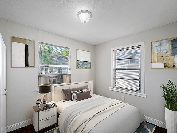 5th image of 2118 W Palmetto St