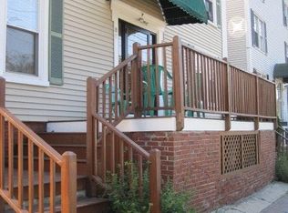 82 Park Ave APT 6, Portland, ME 04101